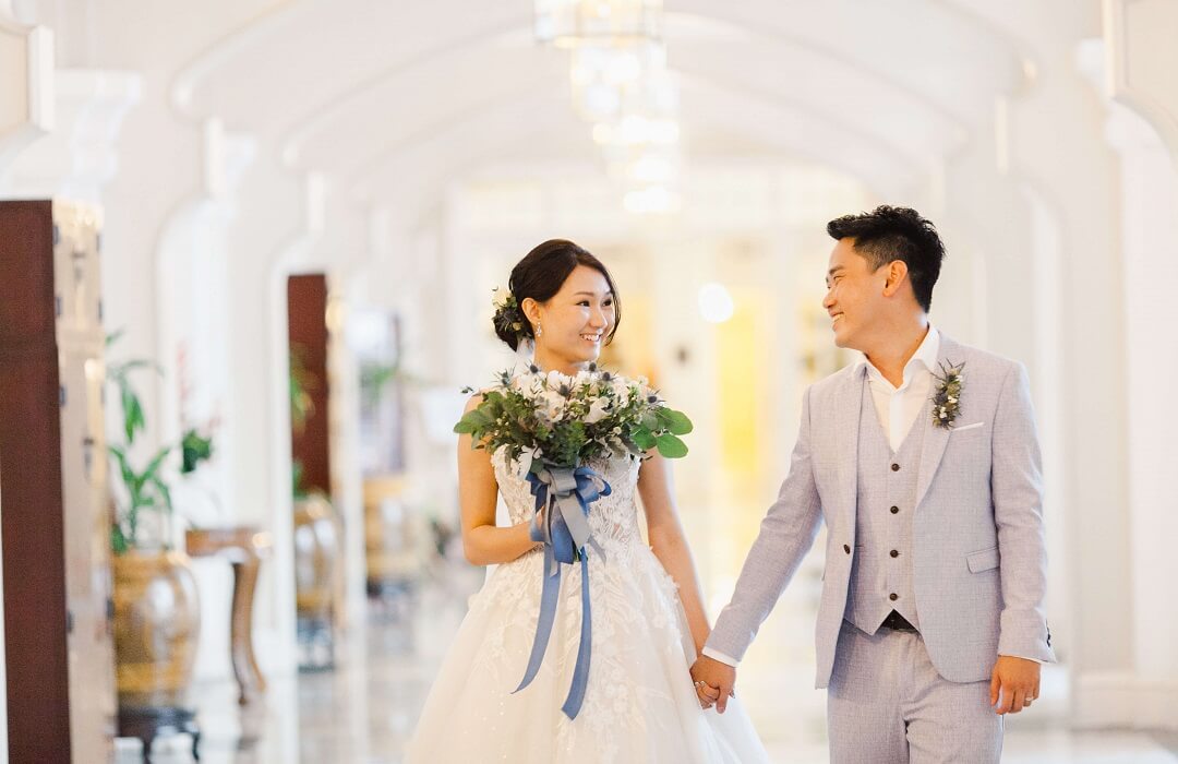 couple in hallway