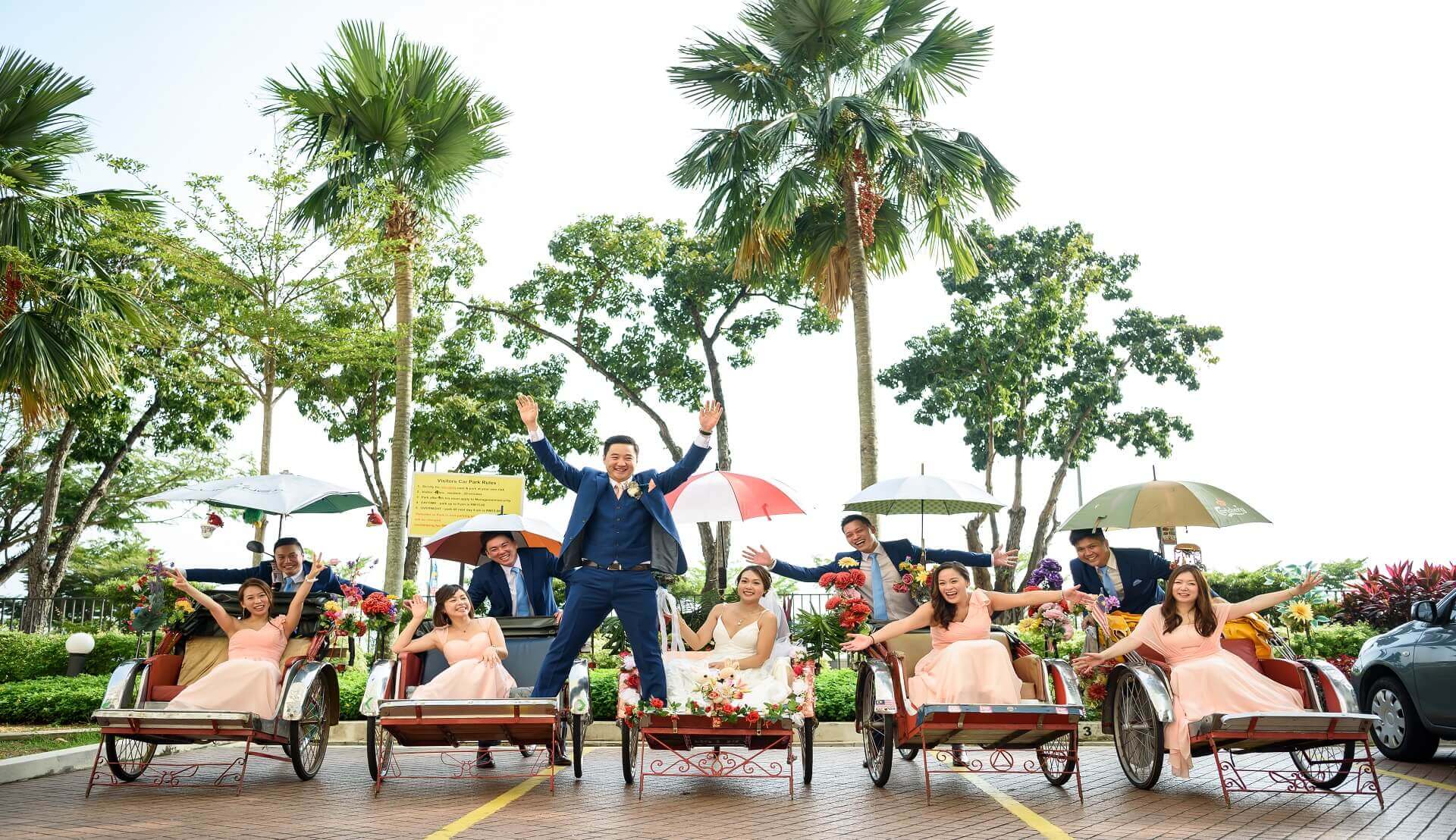 Sugar & Spice Events - Bride and groom on the trishaw at Gurney Drive